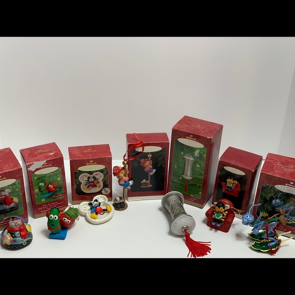 Hallmark Other - Hallmark Ornaments 7 ornament bundle